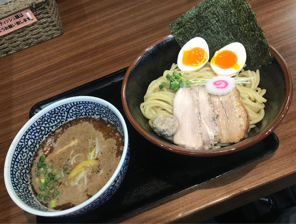 「【限定】豚骨魚介つけ麺(節) 300g」@自家製麺 くまがいの写真
