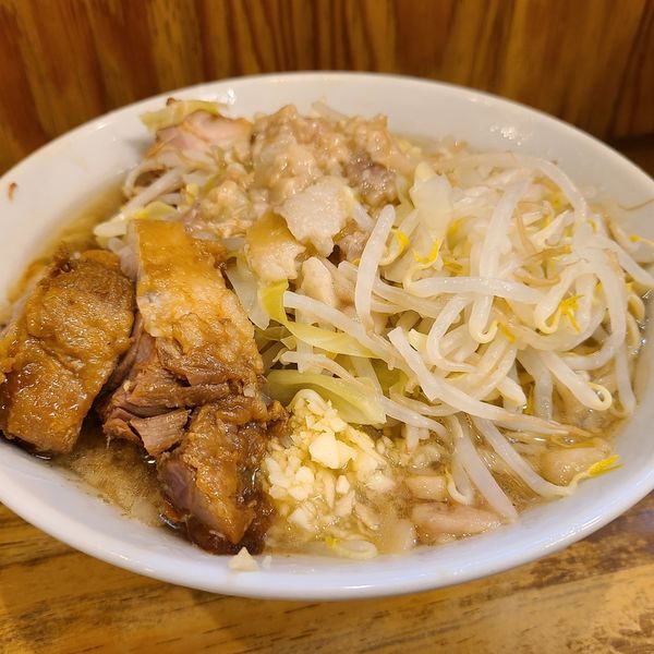 「小豚ラーメン」@ラーメン二郎 前橋千代田町店の写真