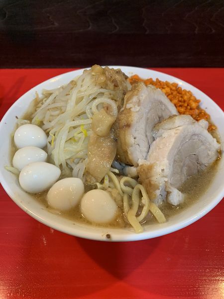 「ラーメン小、豚1枚、うずら」@鷹の目 大宮店の写真