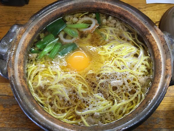 「鍋焼きラーメン(普) 580円」@橋本食堂の写真