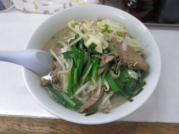 「レバニラ湯麺：900円」@珍々軒の写真