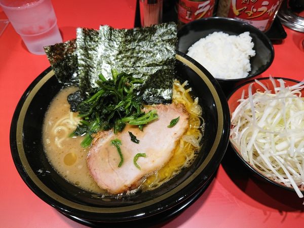 「ラーメン＋白髪ネギ＋ライス」@環2家 蒲田店の写真