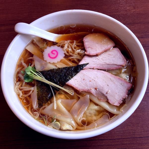 「ワンタンめん（800円）」@白河手打ち中華 孫市の写真