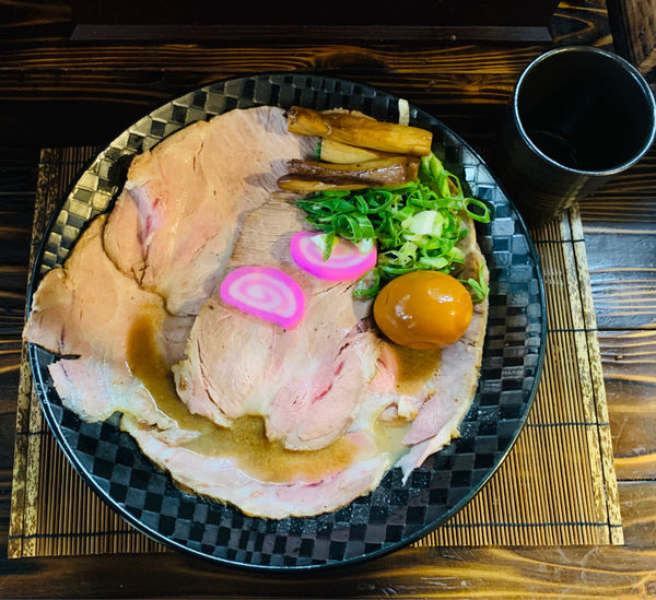 「鬼滅の肉盛り中華蕎麦🥩」@和歌山家の写真
