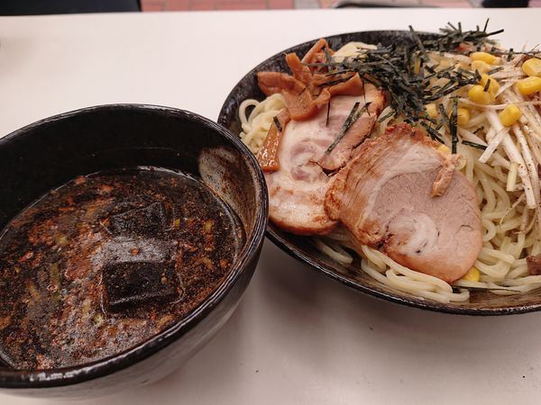 「ざるらいおん」@らーめん治 らいおん 百草店の写真