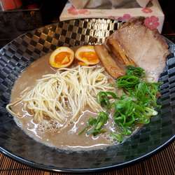 豚魚中華そば(￥900)