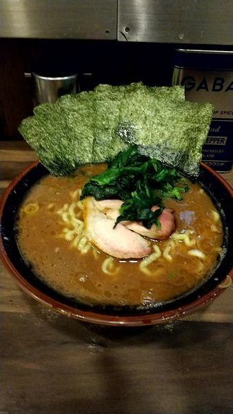 「のりラーメン　かため」@神田ラーメン わいず 神田本店の写真