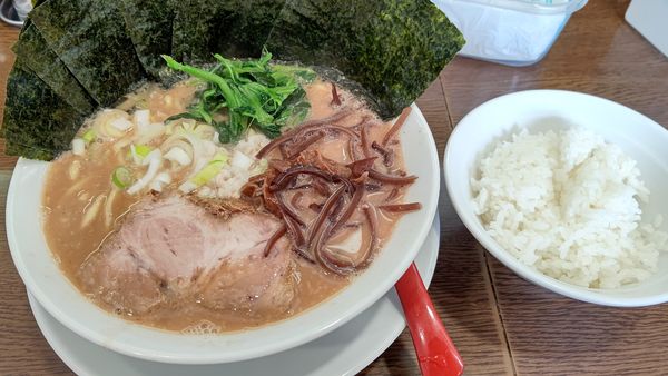 「ラーメン+海苔+小ライス」@うまいヨ ゆうちゃんラーメンの写真