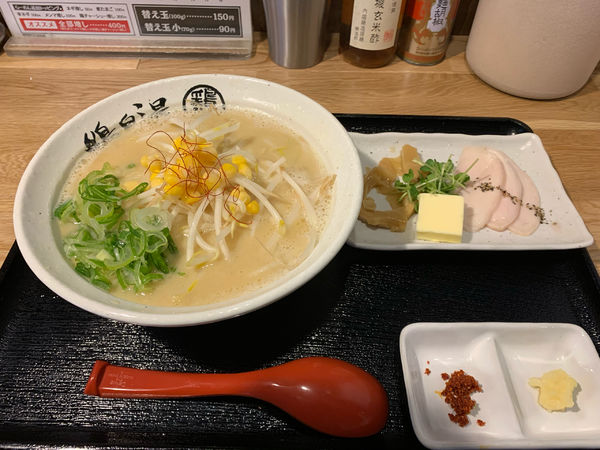 「味噌コーンバター鶏白湯ラーメン950円」@らーめん 一宮鶏白湯 鶏神の写真