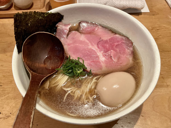 「プレミアムヱビス 中瓶 → 味玉そば」@中華蕎麦 蘭鋳の写真