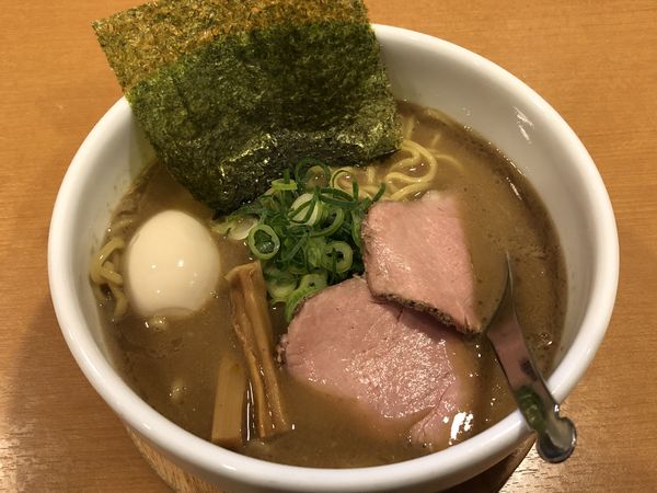 「味玉らーめん　￥８８０」@柳麺 極っ庵の写真