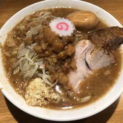 ラーメン（小）＋豚玉（豚一枚、燻製味玉）