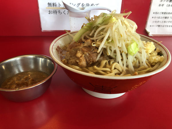 「ラーメン(豚2枚)」@ラーメン英二の写真
