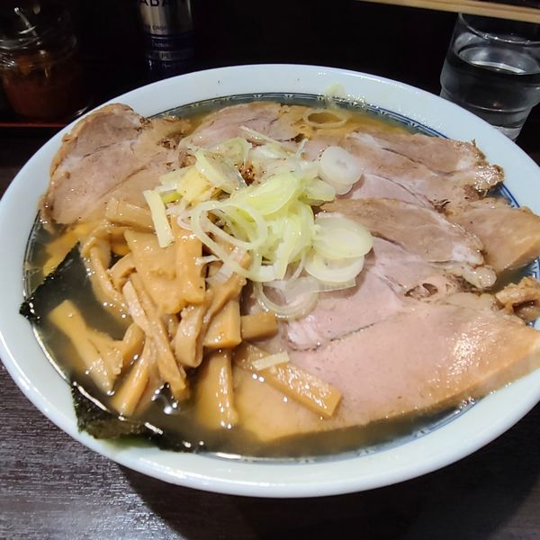 「塩ラーメン中盛　チャーシュー」@中華そば べんてんの写真