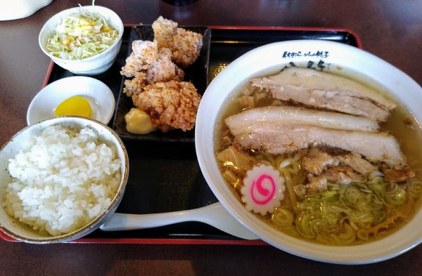 「塩らーめん 650円 からあげセット 300円」@佐野らーめん餃子 八竹の写真