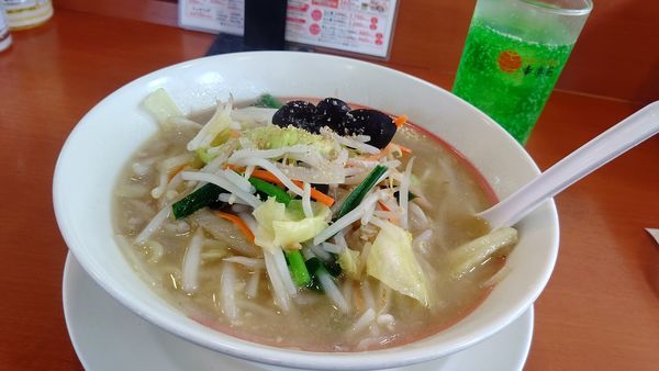 「塩野菜たんめん640円＋クーポン、メロンソーダ」@野菜らーめん 幸楽苑 青梅店の写真