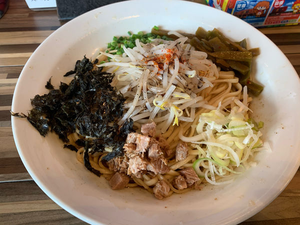 「油そば」@らぁ麺三軒屋 茂原店の写真