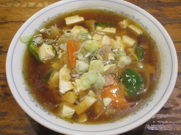 「麻婆豆腐麺（730円）＋半チャーハン（450円）」@餃子王 国立店の写真