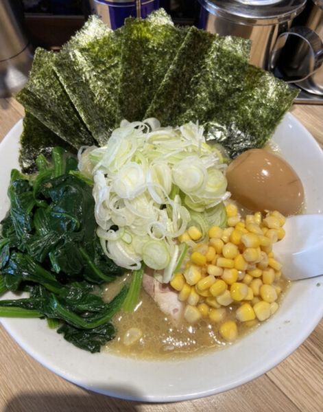 「特製とんこつしょうゆラーメン」@ラーメン フランキーの写真