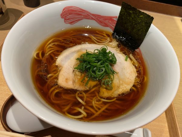 「醤油らぁ麺」@NIPPON RAMEN 凛 TOKYOの写真
