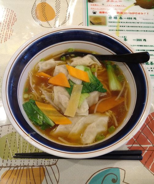 「ワンタンラーメン 700円+税」@馨香園の写真