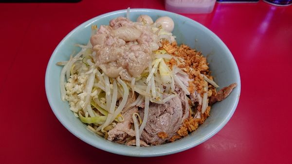 「ゆず汁無し 小 アブラ ニンニク少し」@ラーメン二郎 中山駅前店の写真