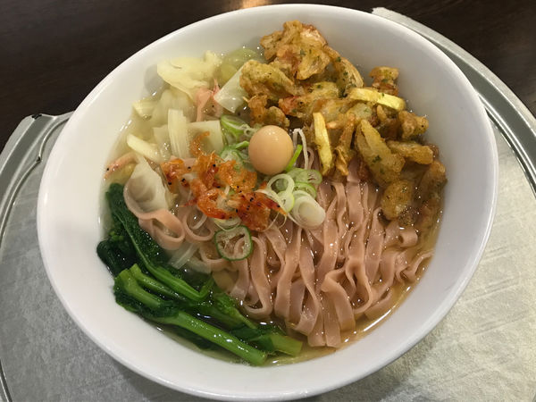 「【限定】桜海老とキャベツのサクラ香る麺＋半ライス」@らー神 心温の写真