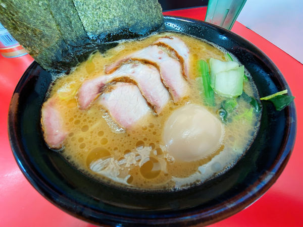 「チャーシュー並¥850、味玉¥100」@田上家の写真