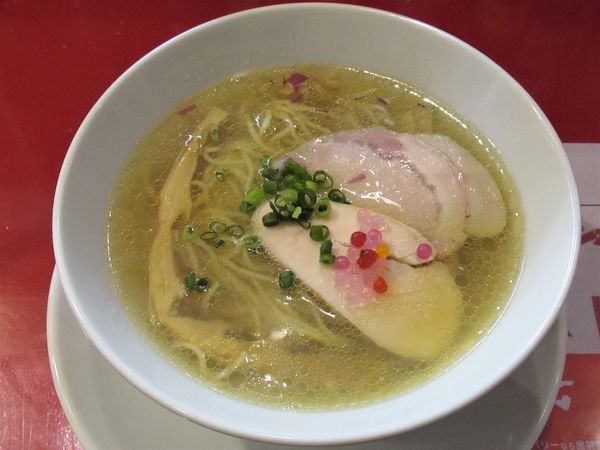 「貝だし汐そば（800円）」@Noodles Kitchen GUNNERS 大門浜松町店の写真