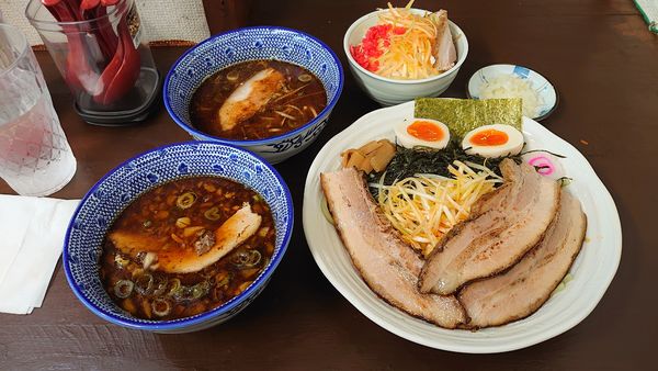 「【裏限定】ネギつけそば 煮干（小）900円+半ライス150円」@麺屋こうきの写真