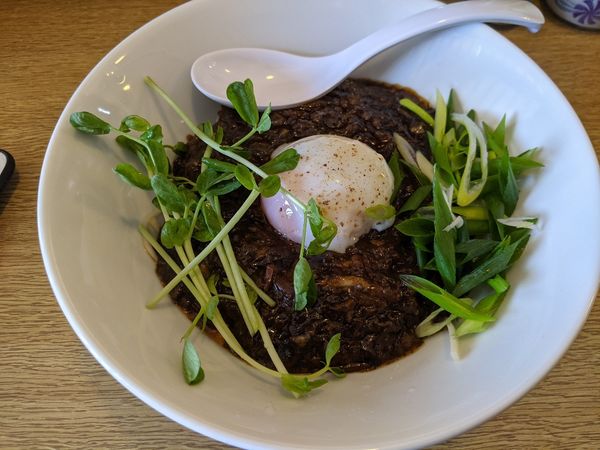 「汁なし肉なし担々麺　500円」@とりそばダイナソーの写真
