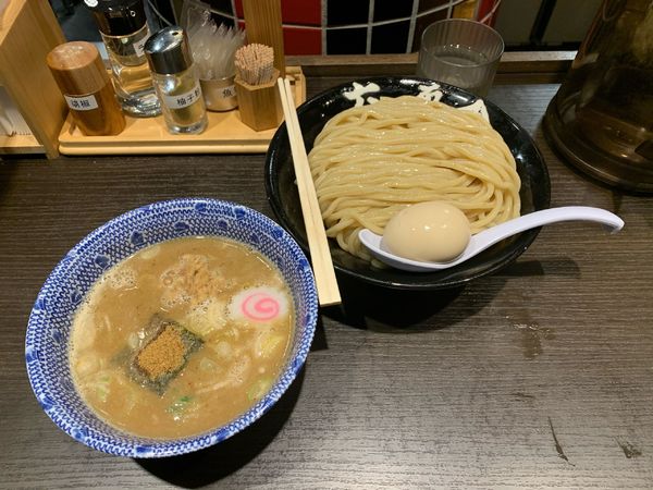 「特製つけ麺」@六厘舎 上野店の写真