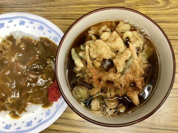 「ミニカレー&天ぷらそば¥500」@尾久そばの写真