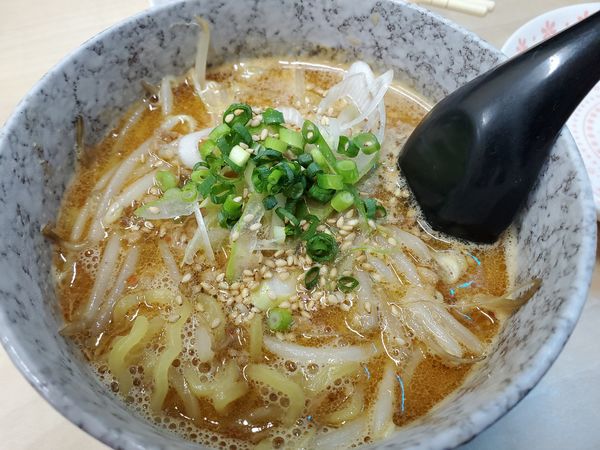 「味噌ラーメンハーフサイズ」@牡蠣五坪 九段下店の写真