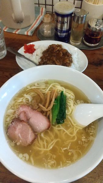 「塩らーめん790円、ミニカレー200円」@らーめん穀雨の写真