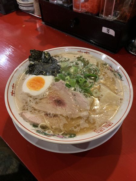 「らーめん」@中洲屋台 長浜ラーメン 初代 健太の写真