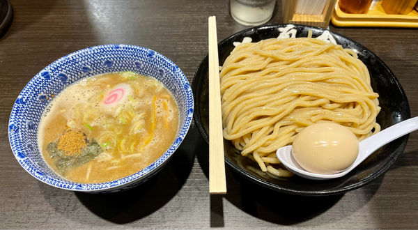 「味玉つけめん（大盛）」@六厘舎 上野店の写真