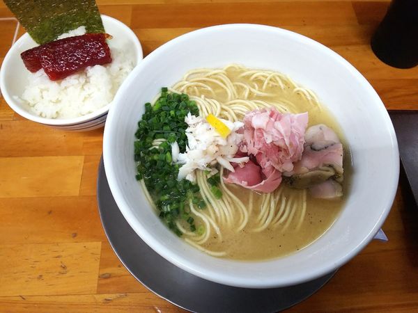 「【限定】鯛出汁中華そば＋すじこご飯　750＋250円」@中華そば ひらこ屋の写真