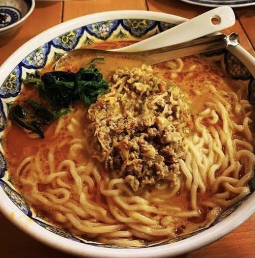 「坦々麺、餃子」@中国ラーメン 揚州商人 赤坂店の写真