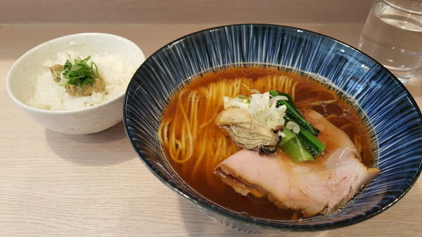 「【限定】生醤油の和風そば ご飯つき ￥950」@麺笑巧真の写真