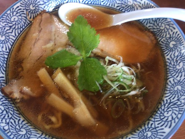 「地鶏中華そば780円(手もみ麺変更)」@地鶏中華そば さやまの写真