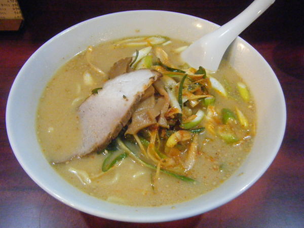 「ネギラーメン（味噌）」@ビックラーメン 虎ノ門店の写真