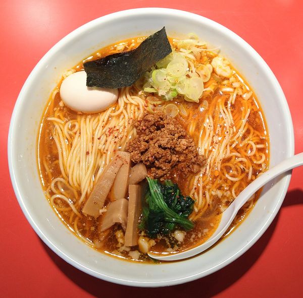 「旨辛中華そば＋ネギ＋味玉＋大盛り」@ソラノイロ 池袋店の写真