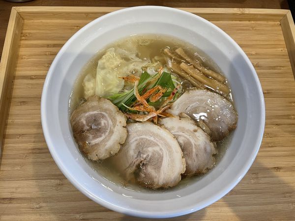 「エビ塩ラーメンチャーシュー1000円」@らぁめん 麺彩家の写真