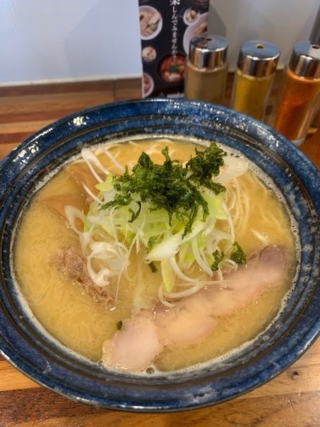 「らーめん銀だら搾り 850円」@鮮魚らーめん 五ノ神水産の写真