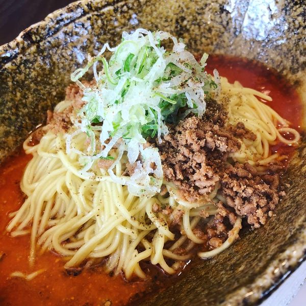 「汁なし坦々麺　温玉」@中華そば くにまつ 松本店の写真