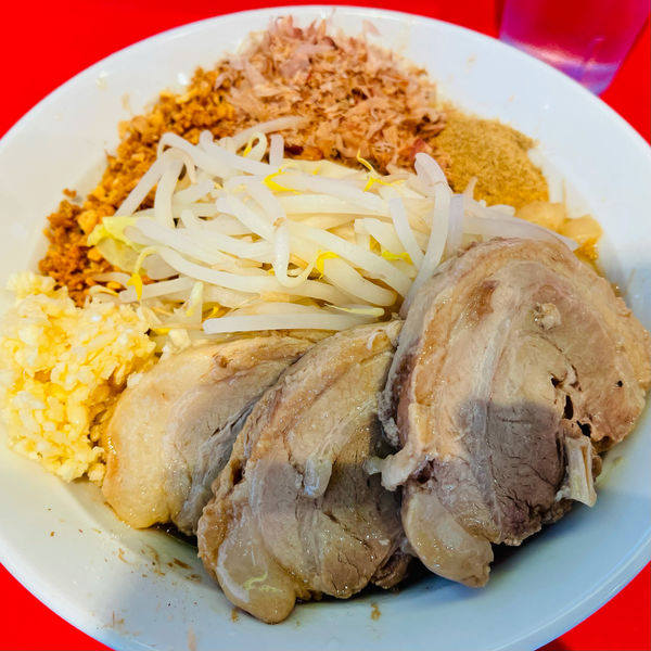 「油そば（750円）＋豚ダブル（200円）」@ボディブローの写真