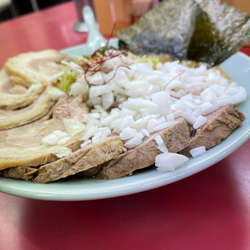 七味お酢ラーメン　チャーシュートッピング