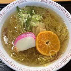 南濃みかんラーメン　￥７３７（税込）