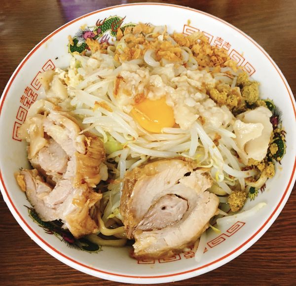 「小汁なしニンニク少しアブラカラメアレ(カレー)」@ラーメン二郎 横浜関内店の写真